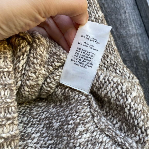 ARITZIA COMMUNITY with wool grey&cream turtleneck chunky knit sweater size small - Picture 12 of 14